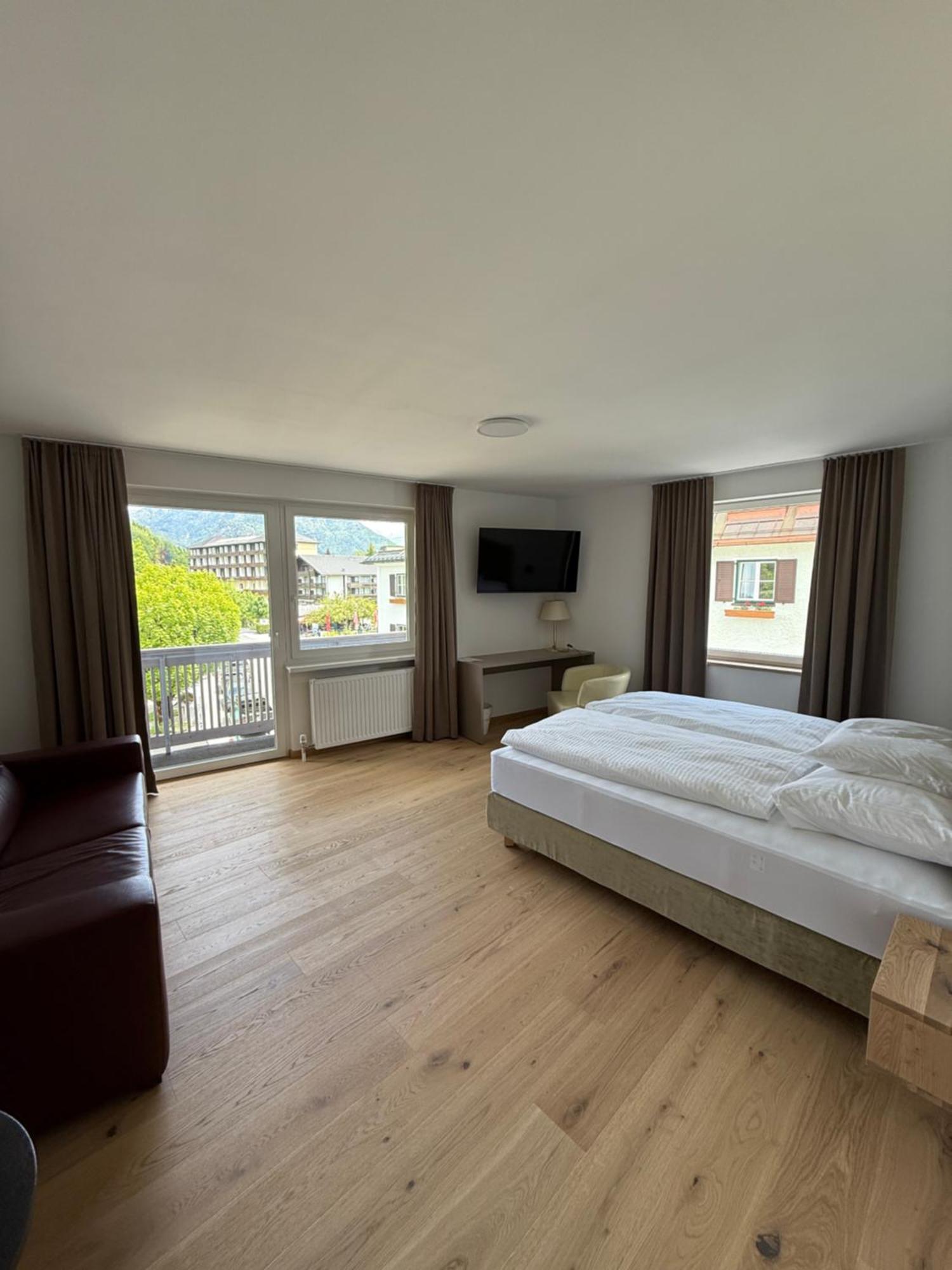 Seehotel Lilly Strobl Zewnętrze zdjęcie