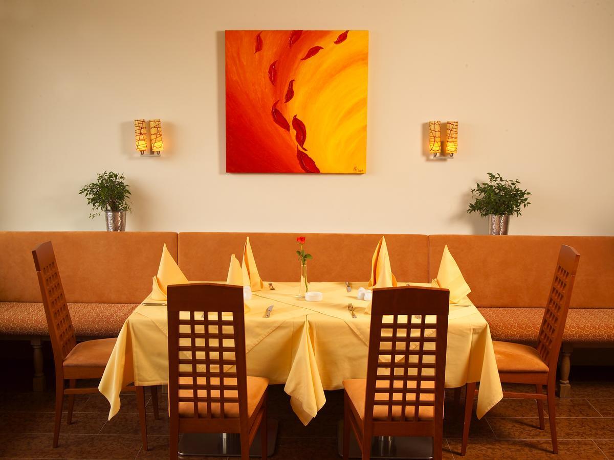 Seehotel Lilly Strobl Zewnętrze zdjęcie