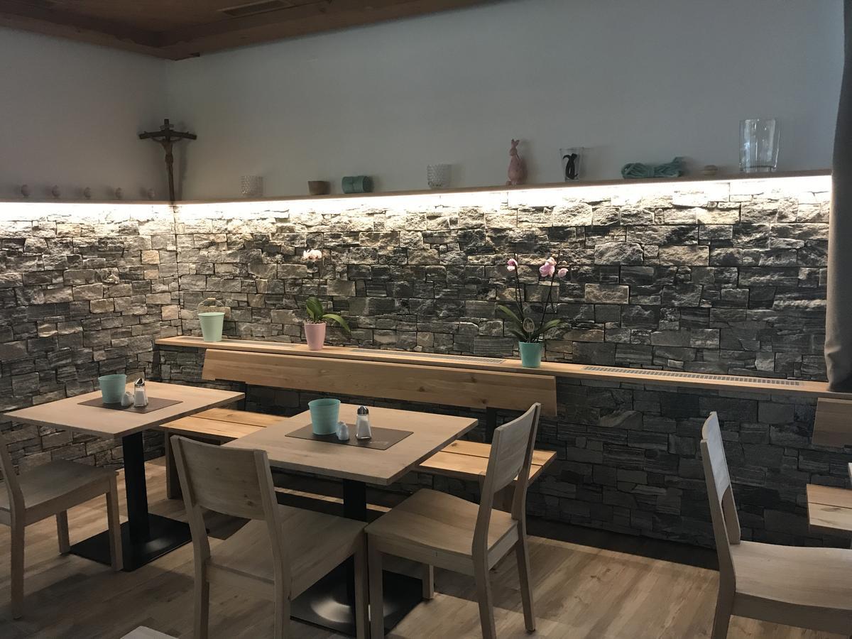 Seehotel Lilly Strobl Zewnętrze zdjęcie